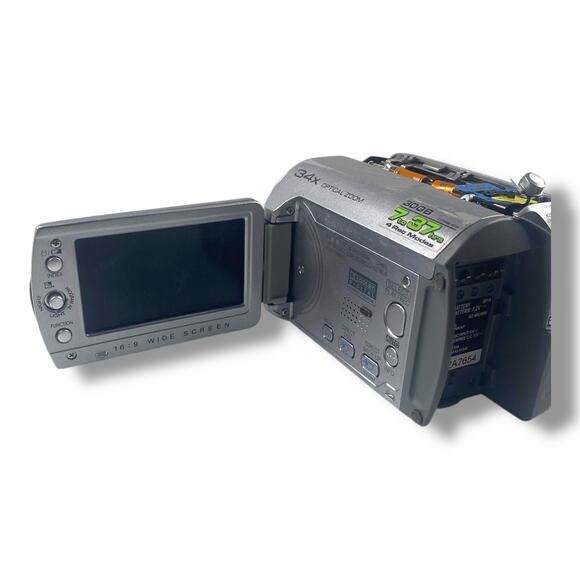 JVC Everio GZ-MG130U 30GB Hybrid HDD Digital Video Camcorder - For Parts - Picture 4 of 5